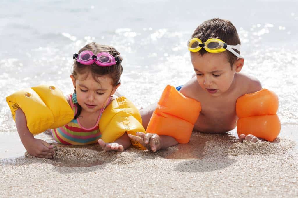 Conseils pour un été à la plage en toute sécurité avec votre enfant 